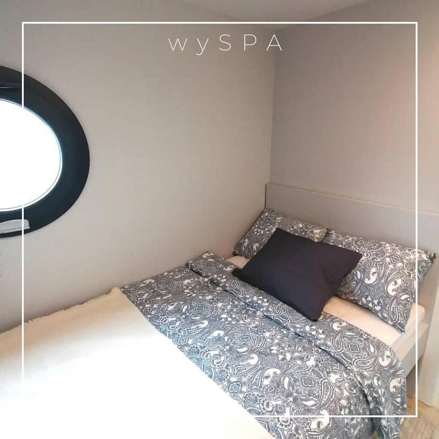Wyspa Kaszuby-Domki Na Wodzie Ostrzyce Exteriör bild
